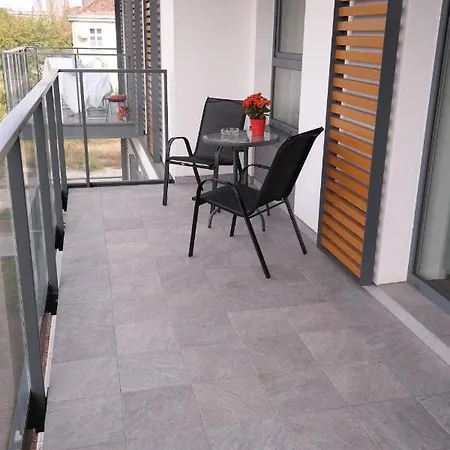 Nadwarcianski דירה פוזנן